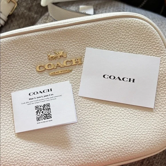 LIKE NEW Coach Detachable and thicker strap Large Jamie Camera Bag cream white - Picture 4 of 10